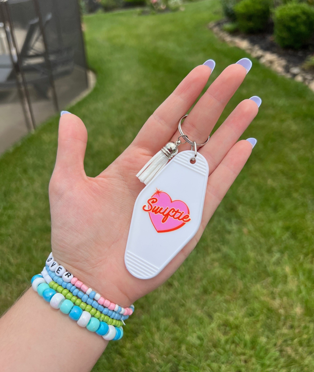 Swiftie Heart Retro Motel Keychain