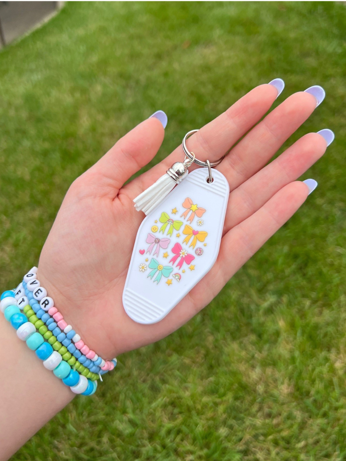 Happy Bows Retro Motel Keychain