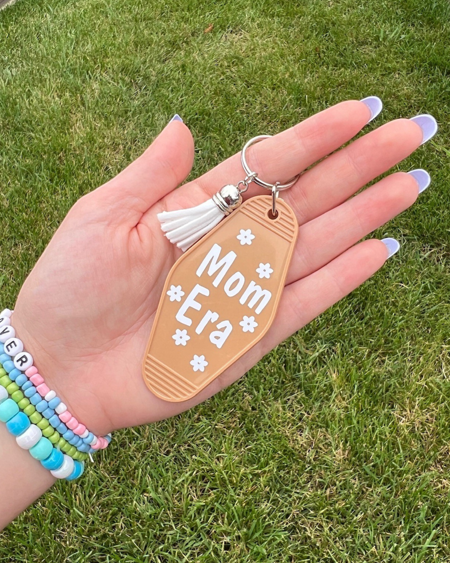 Mom Era Retro Motel Keychain