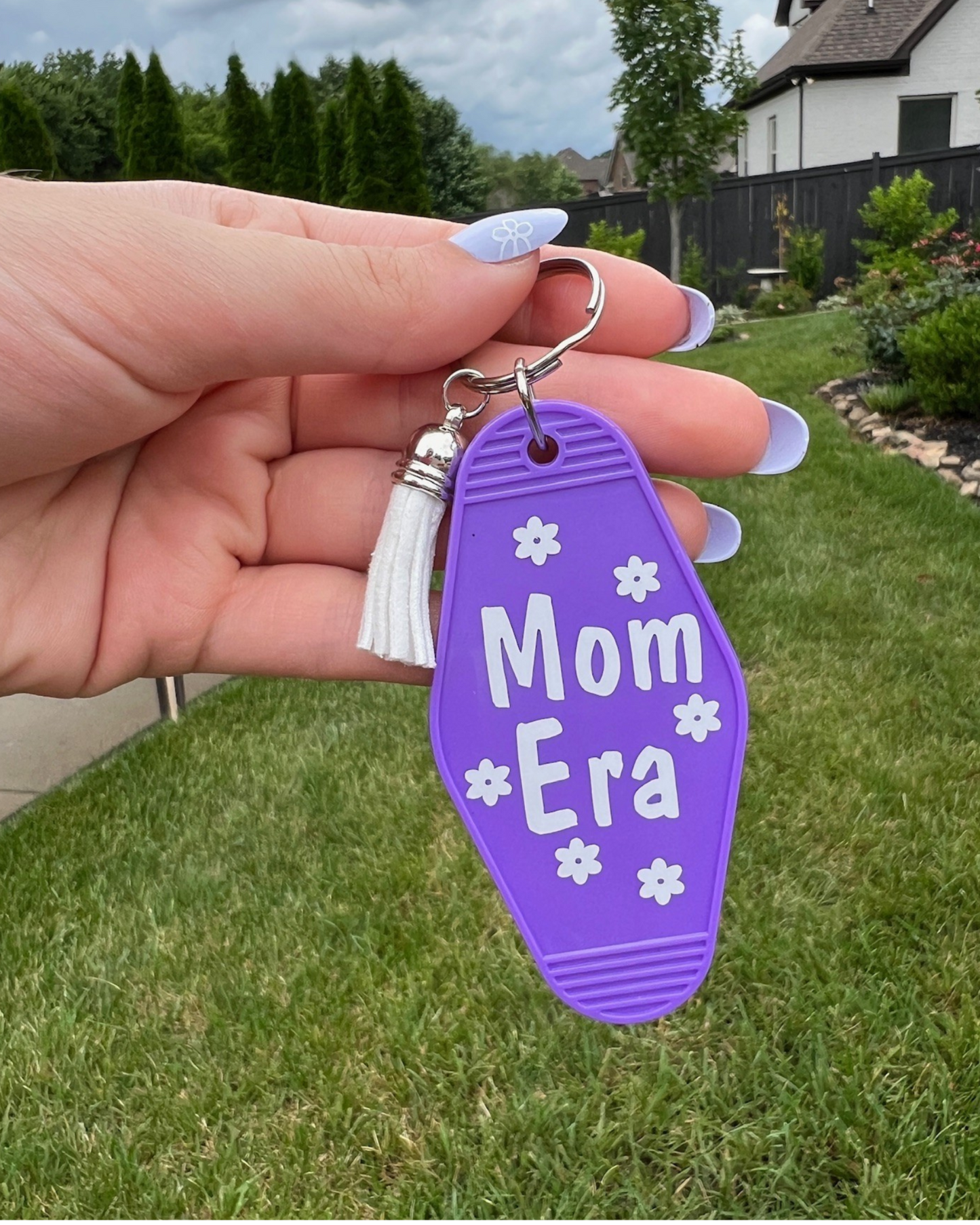 Mom Era Retro Motel Keychain